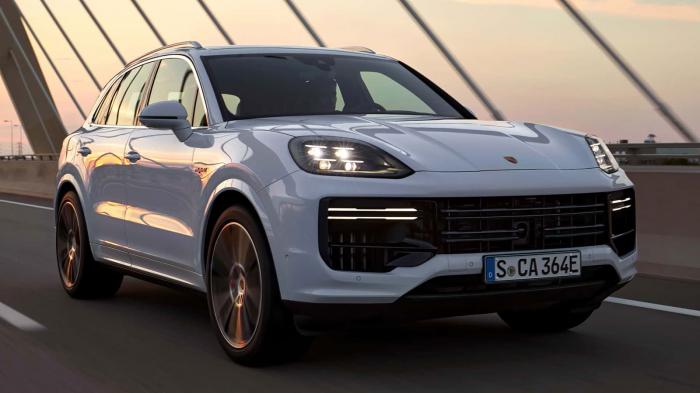 Πρεμιέρα για την πιο ισχυρή Porsche Cayenne με 739 άλογα